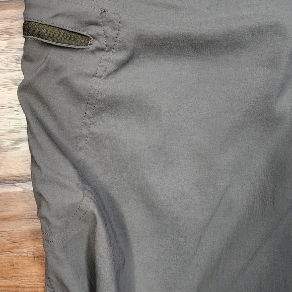 Wrangler Outdoor Performance Cargo Shorts Gray Size 44 - Picture 10 of 14